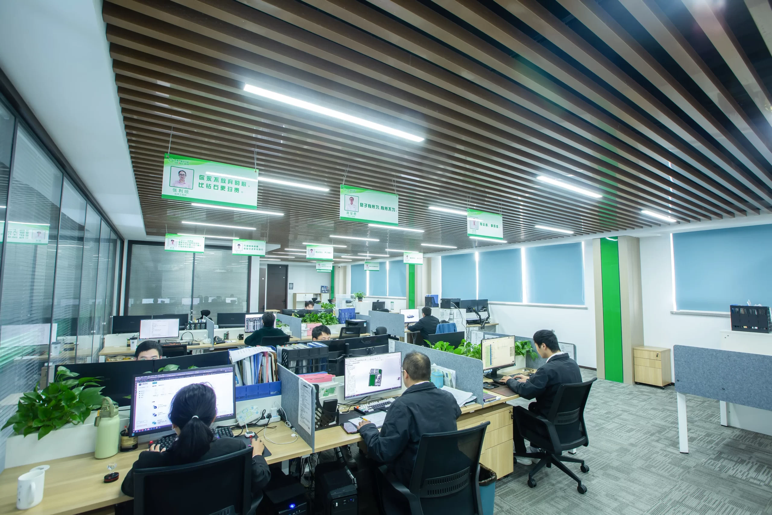 萨震研发办公区